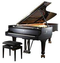 現代鋼琴的演進與藝術魅力