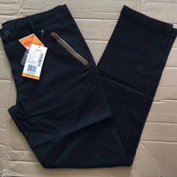 重慶萬優(yōu)匯 一站式品牌服裝及運(yùn)動尾貨批發(fā)基地