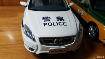 微縮賽道上的雙城記 d50警車模與出租車模的別樣對話